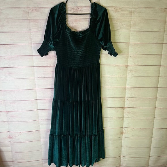 Balticborn Vivaldi Green Velvet Smocked Square Neckline Ruffles Dress Size XL - Picture 1 of 9